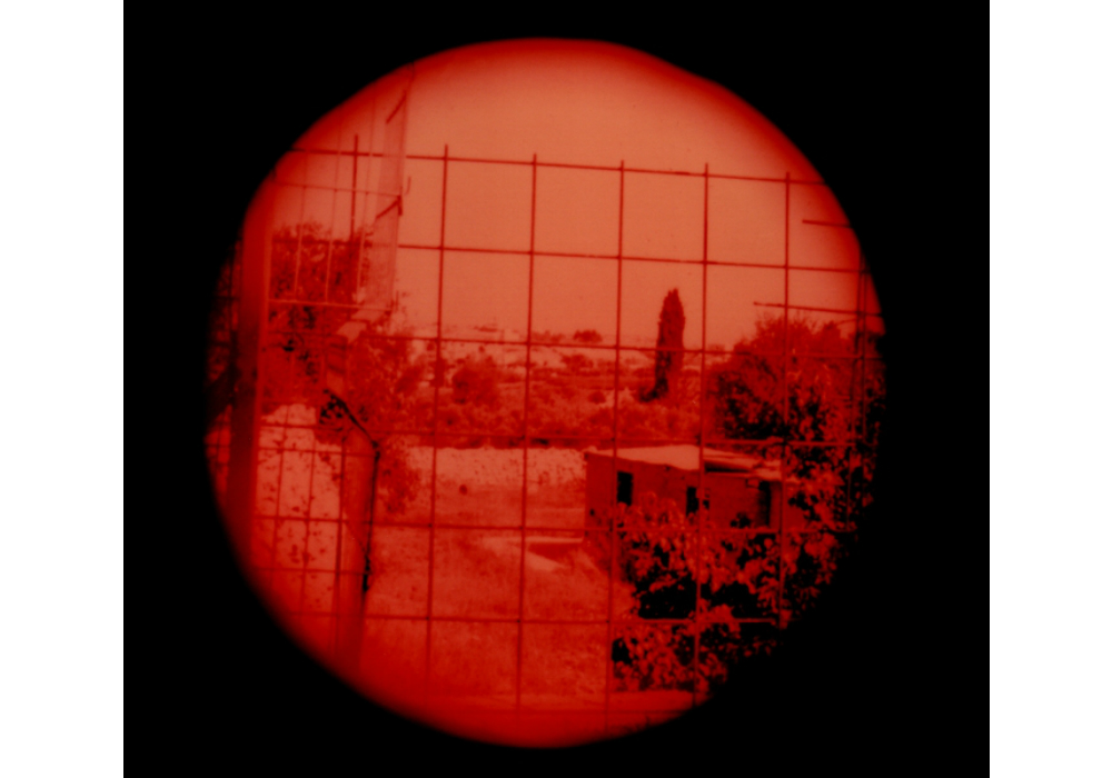 Camera Obscura fences 02